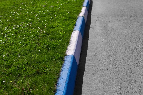 Driveway Curb Replacement Service