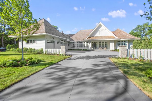 Concrete Driveway Edging Service