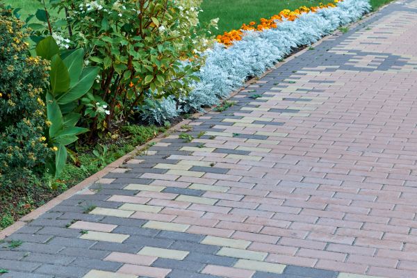 Paved Driveway Edging